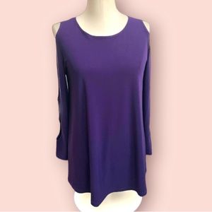 Comfy USA Sun Kim purple cold shoulder (and more) pullover blouse. Small.
